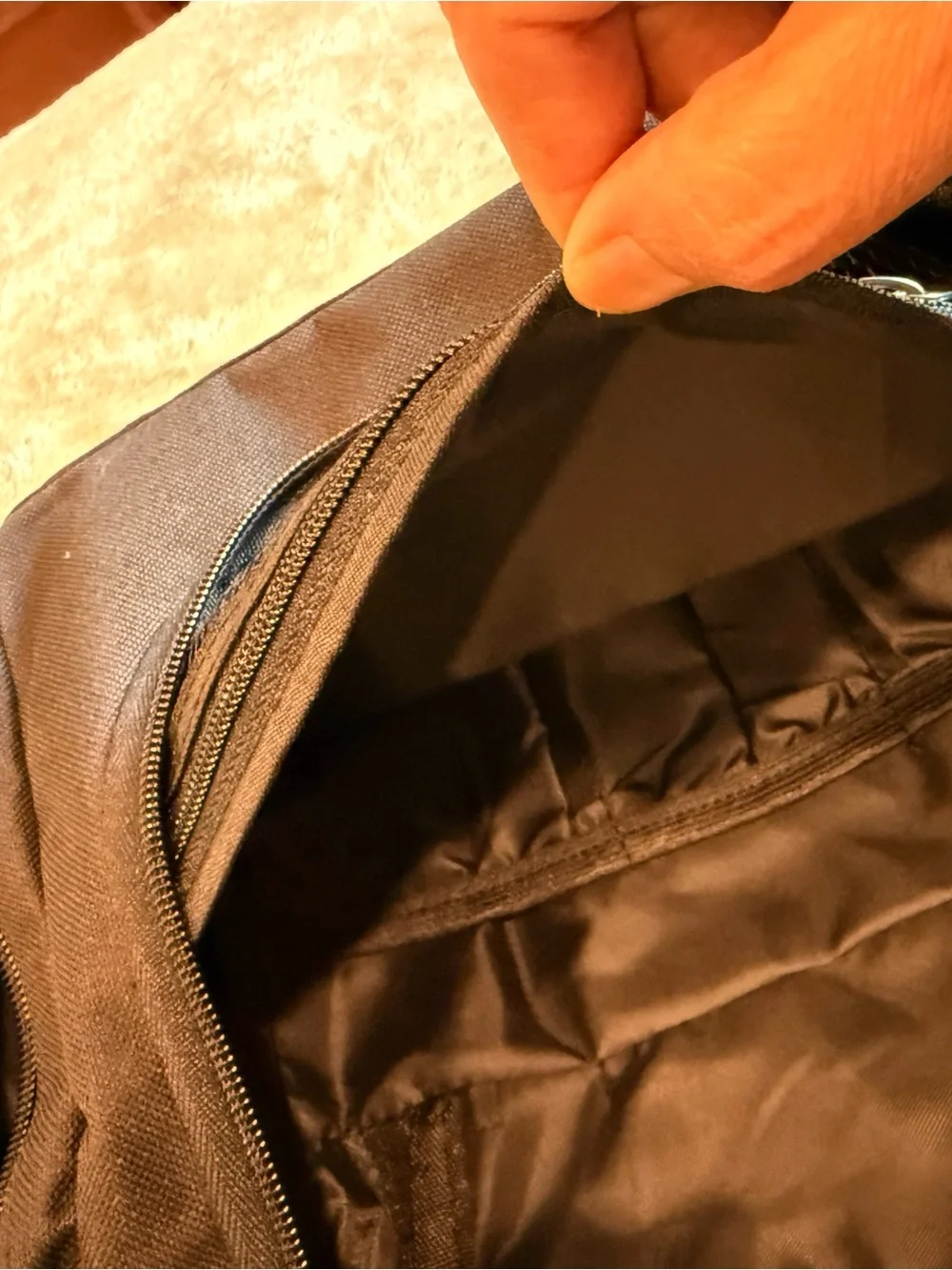 U.S. Army Army Strong Hanging Travel Toiletry Bag Black NWOT Military
